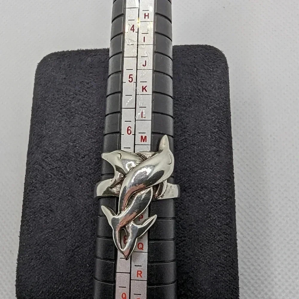 Dolphin ring - Picture 2 of 3